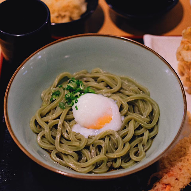  Kamatama Wakame Udon