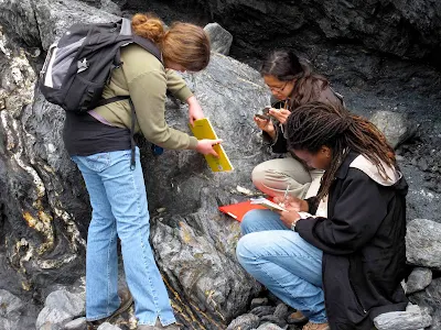 What Makes Geology Different From Other Sciences?