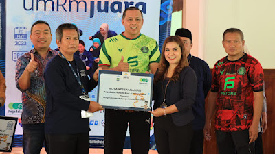 Tri Adhianto Resmikan UMKM JUARA di Kota Bekasi