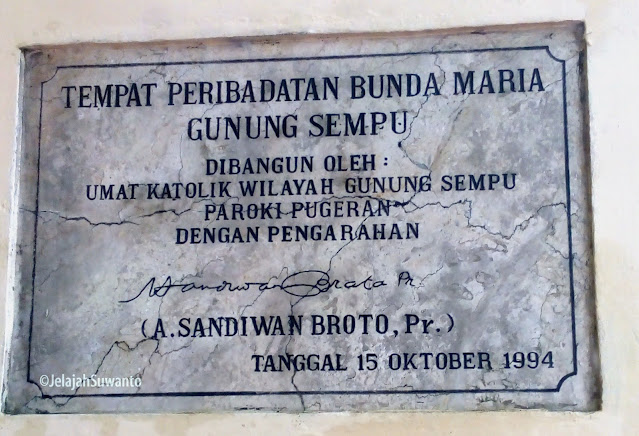 Kompleks Peziarahan Salib Suci Gunung Sempu Tamantirto Kasihan Bantul ©JelajahSuwanto