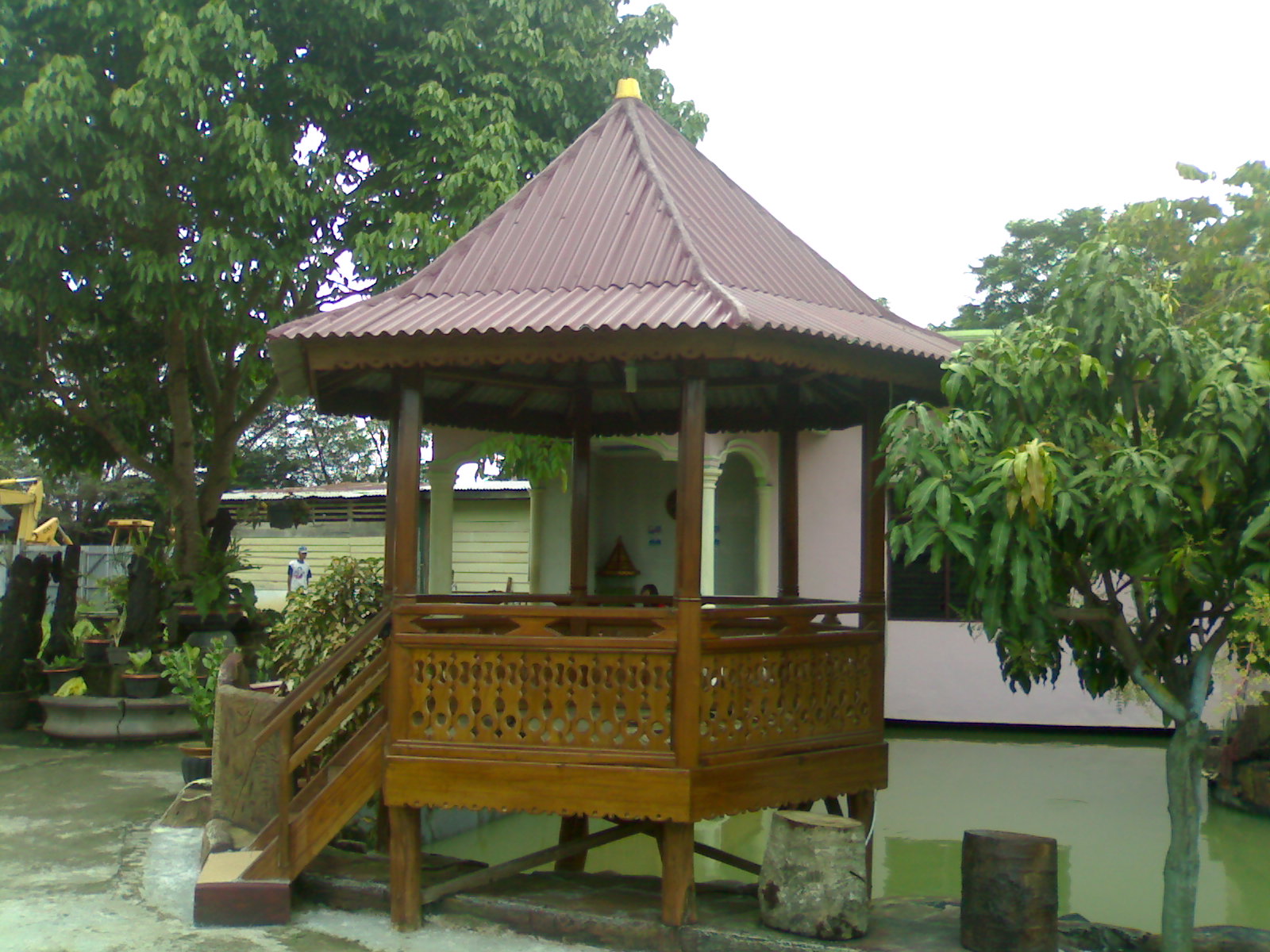 DESAINGAMBAR GAZEBO CANTIK TAMAN RUMAH Freewaremini