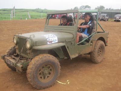 MODIFIKASI JEEP 4X4