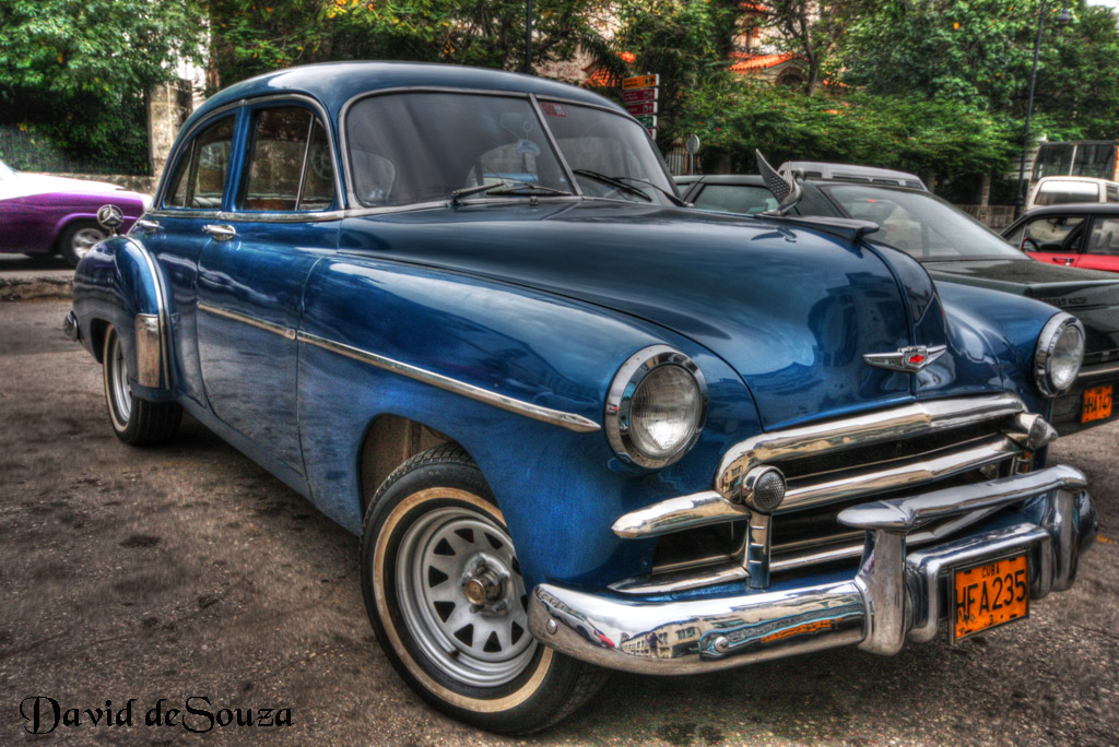 Classic American cars in Cuba ~ David deSouza