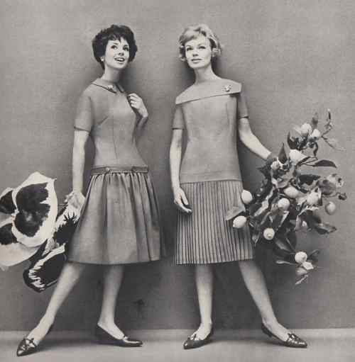 Couture Allure Vintage Fashion: The Correct Foundation Garments