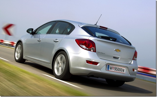 autowp.ru_chevrolet_cruze_hatchback_12