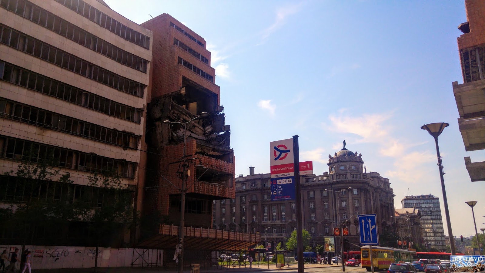 Serbie Belgrade Batiment Bombardé