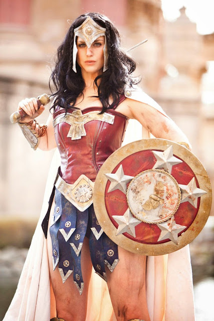 Meagan Marie es Wonder Woman