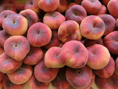 keto-diet-fruit-peaches