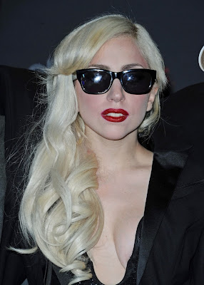 12 Pictures of Lady Gaga Looking Like a Normal Person