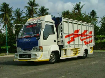 Kumpulan Foto Modifikasi  Truk  Indonesia Terbaru Modif 