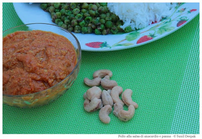 Ricetta indiana - Pollo alla salsa di anacardio e panna - Immagini di Sunil Deepak