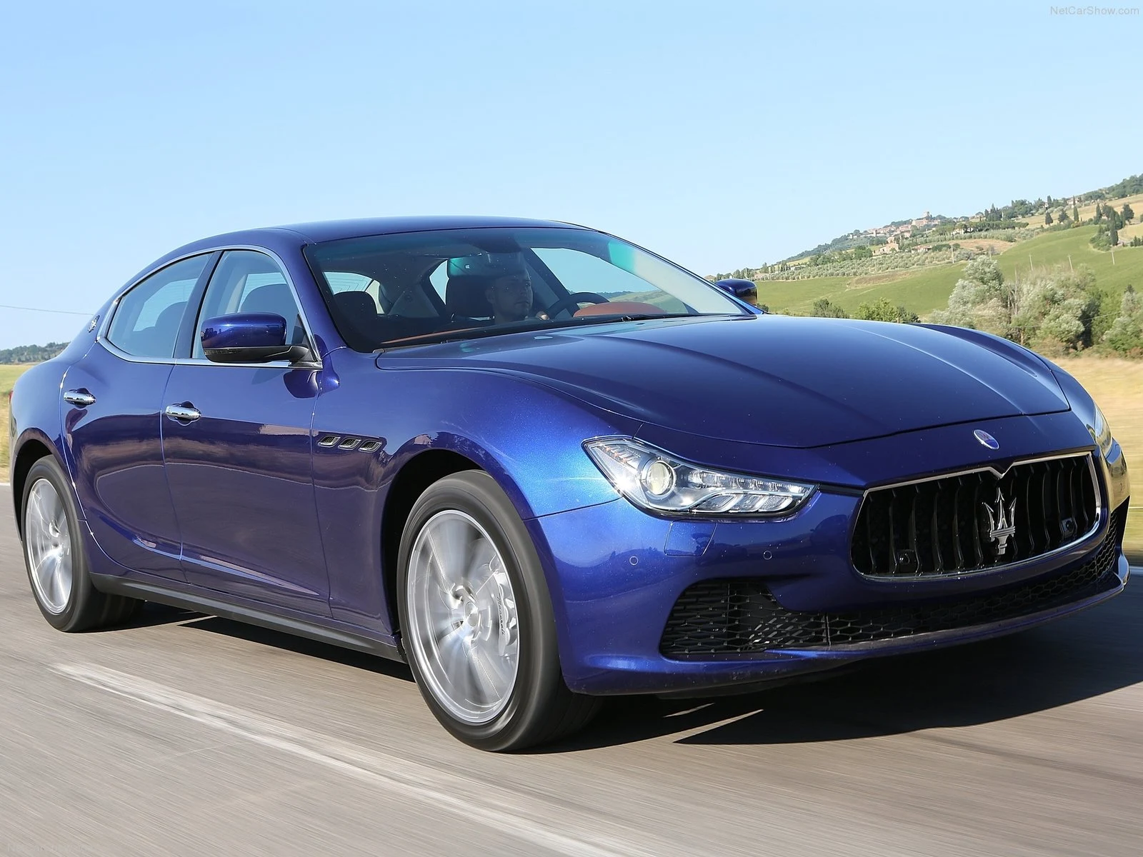 Hình ảnh siêu xe Maserati Ghibli 2014 & nội ngoại thất