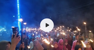 [VIDEO] : Ribuan Umat Muslim Putussibau Ikuti Pawai Obor di Kedamin Hilir