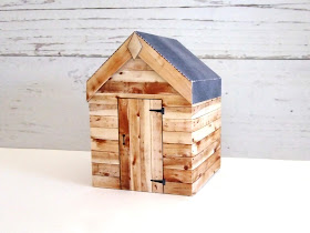 Esselle Crafts: Garden Shed Favour Box