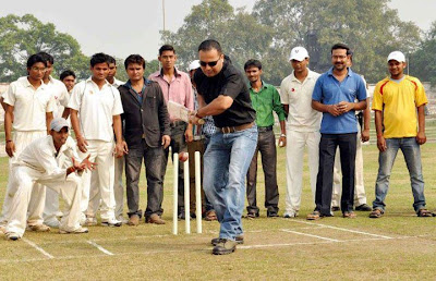 Shivdeep Waman Lande Batting In Cricket