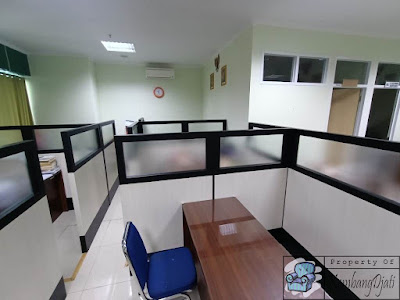 Sekat Partisi Ruangan Dosen Kampus Universitas (Furniture Semarang)