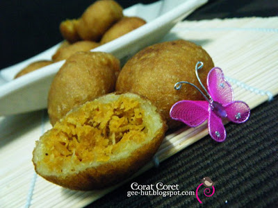 GeeHut: Cucur badak