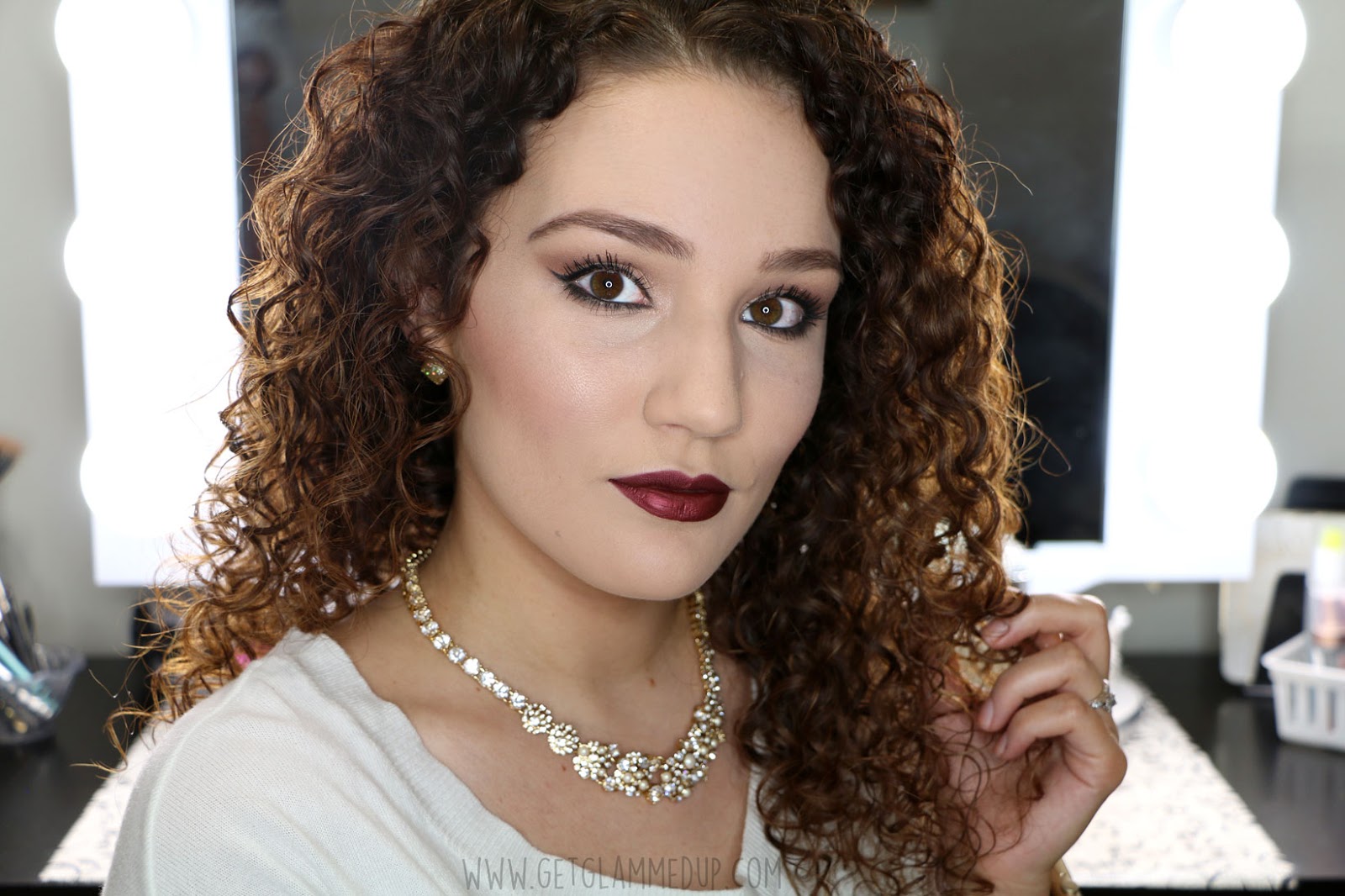 VIDEO Metallic Holiday Makeup Tutorial GetGlammedUp