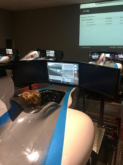 Let's Race F1 simulator #review