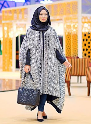  untuk remaja dan wanita muslimah berkembang pesat yang di kreasikan dengan banyak sekali busan 42+ Koleksi model hijab terbaru 2017 | Simpel & Modern