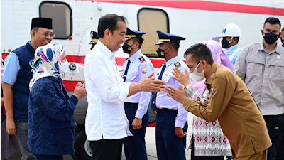 Presiden dan Ibu Iriana Jokowi Kembali ke Jakarta