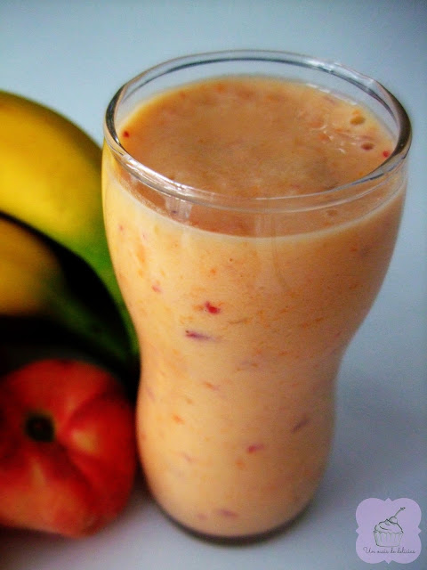 Smoothie pomme-abricot-pêche