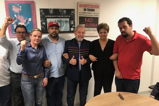 Aos Que Votaram em Lula (9)