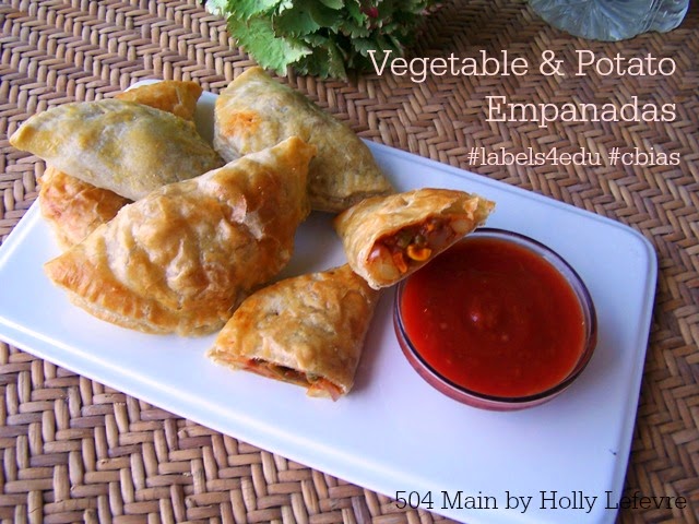 Vegetable and Potato Empanadas and Campbell's Labels for Education #labels4edu #cbias