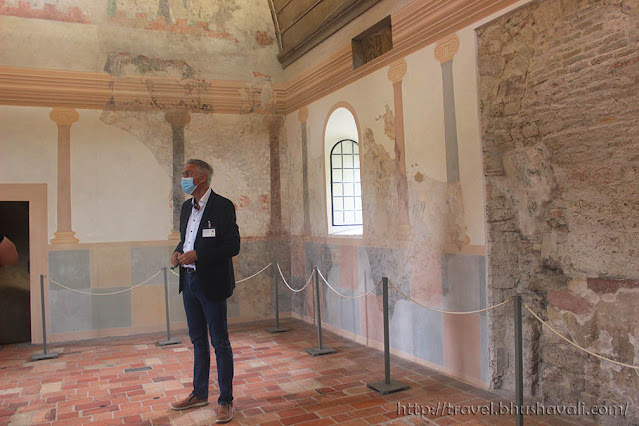 Lorsch Abbey Königshalle Carolingan era frescoes