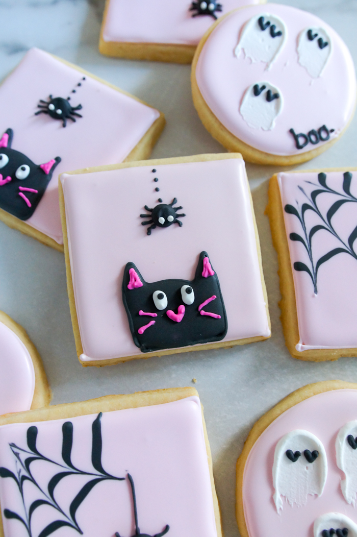 Kitty and Spider Halloween Cookie tutorial