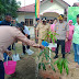 Kapolres Bersama Bhayangkari Cabang Karimun Menanam Ribuan Bibit Pohon 