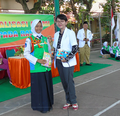 KADER KESEHATAN REMAJA SMPN 1 WEDARIJAKSA