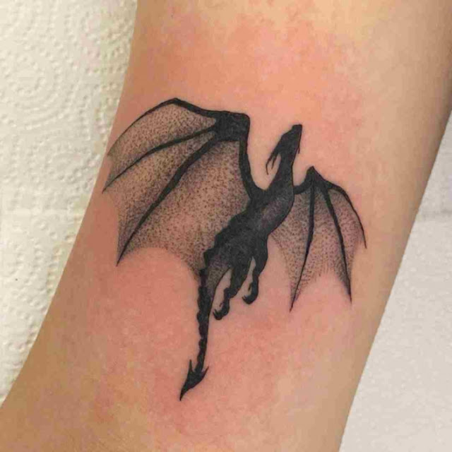 30 tatuagens de dragão para sua próxima inspiração!