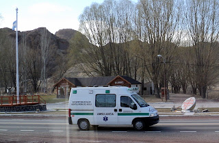 Accidente en la Ruta 237, en cercanías de Piedra del Aguila.-