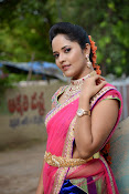 Anasuya photos in half saree-thumbnail-7