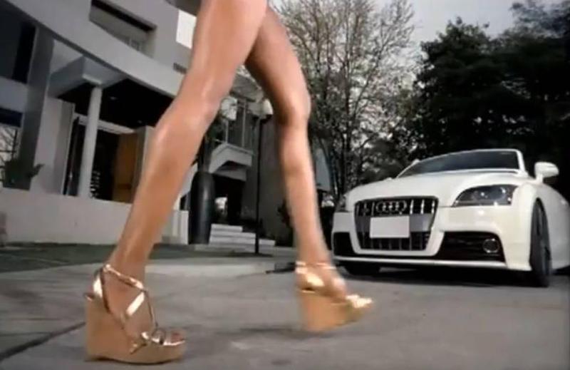 Bipasha Vi John Hair Removal Cream Ad, bipasha's sexy leg hot photos