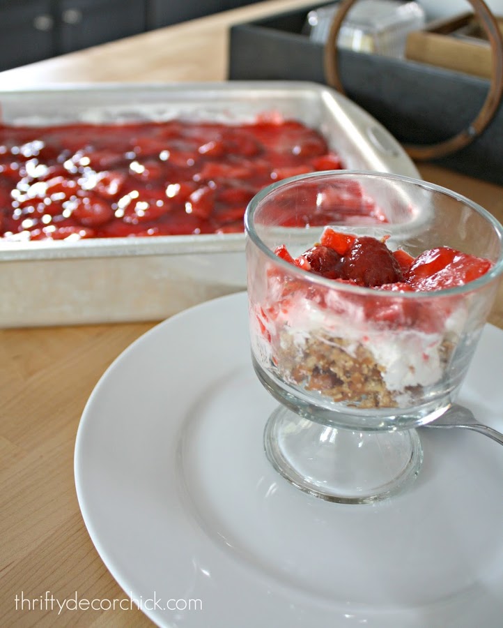 Pretzel and strawberry dessert
