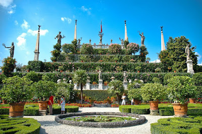 Hanging garden in mumbai