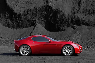 2009 Alfa Romeo 8C Side View