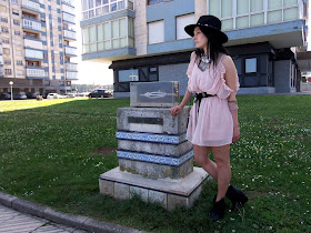 fashion, moda, look, outfit, blog, blogger, walking, penny, lane, streetstyle, style, estilo, trendy, rock, boho, chic, cool, casual, ropa, cloth, garment, inspiration, fashionblogger, art, photo, photograph, Avilés, oviedo, gijón, asturias, hat, summer, verano, etnico, ethnic, vestido, dress, western, chifon, francia, france, landas, boucau,