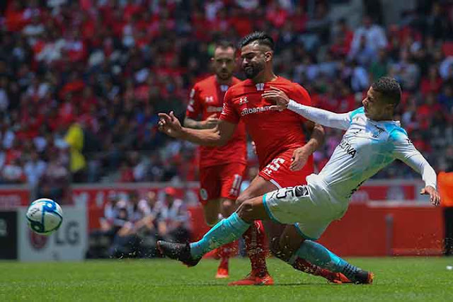 Gallos Doblegó al Diablo en el Infierno