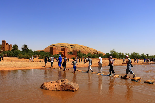 berberi, çadır, çöl turu, Dades, Dunes Luxury camp, Kasbah ait Ben Haddou, Marakeş, Merzouga, Sahra Çölü, şeş, Tichka, Tinghir, Yunkai the Yellow City, vaha, Çölün pasaportu, kervan, fas, 