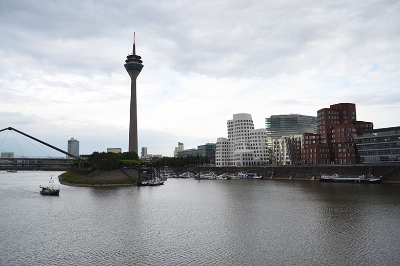 Gehry Bauten a Dusseldorf