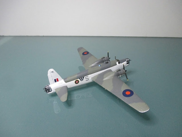 1/144 Vickers Wellington diecast metal aircraft miniature 