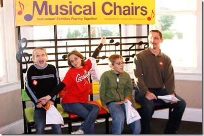 familymusicalchairs