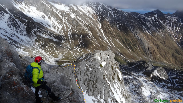 Ruta circular a Peña Cerreos desde Tuiza por el Macizo de Ubiña.