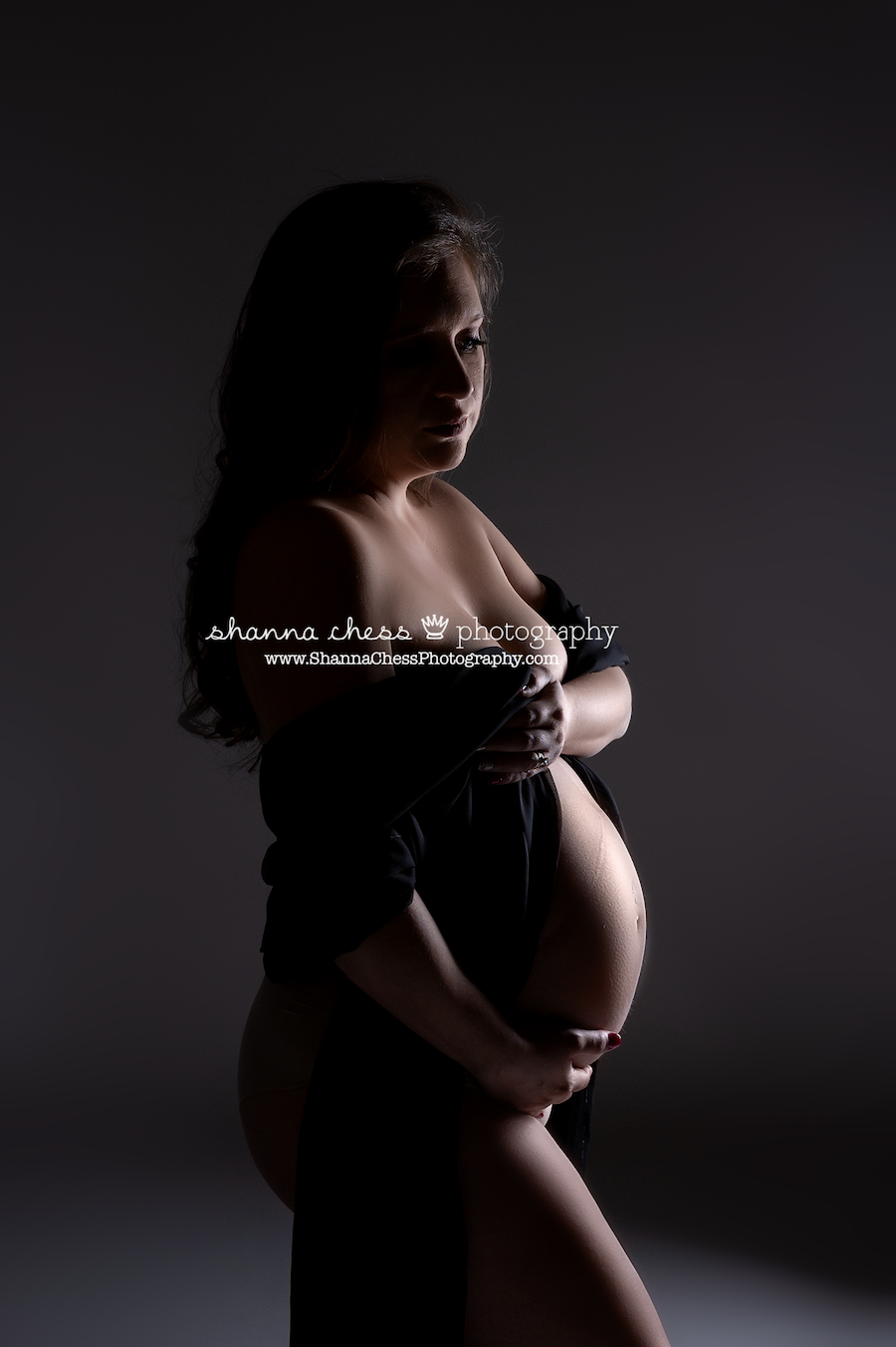 professional maternity photographer Eugene/Springfield OR