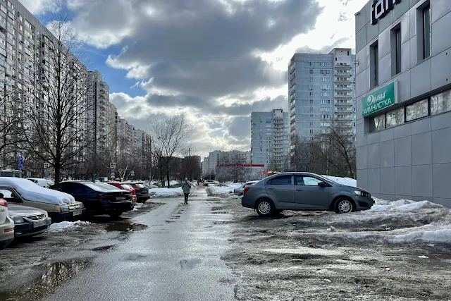 улица Маршала Полубоярова