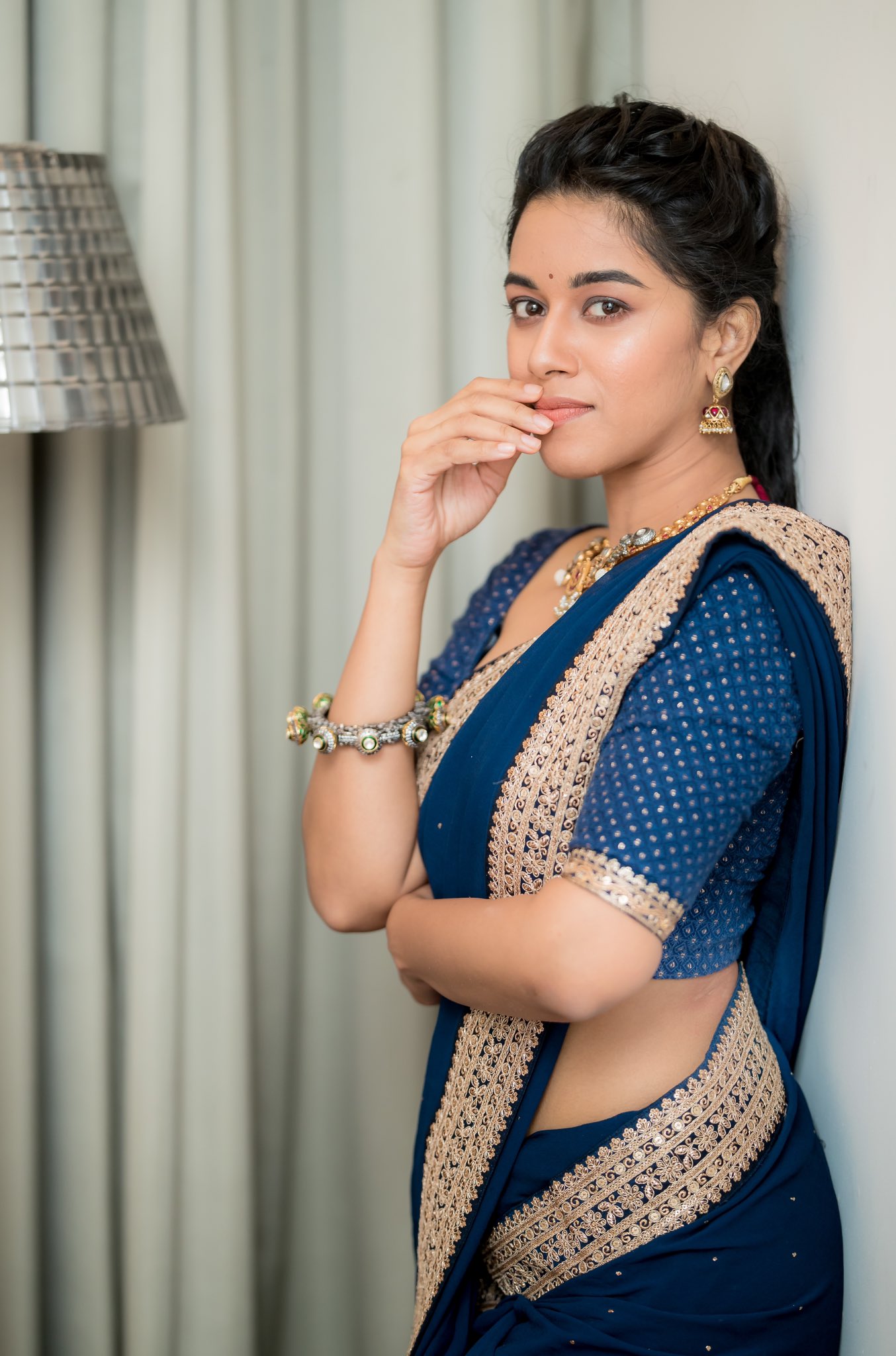 Mirnalini Ravi HD UHD Photo