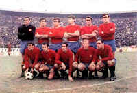 SELECCIÓN DE ESPAÑA. Temporada 1968-69- Iribar, Torres, Tonono, Eladio, Pirri, Zabalza; Ufarte, Amancio, Luis, Marcial y Germán. SELECCIÓN DE YUGOSLAVIA 0 SELECCIÓN DE ESPAÑA 0. 27/10/1968. IX Copa del Mundo México 1970, fase de clasificación, grupo VI. Belgrado, Yugoslavia), estadio del Estrella Roja.